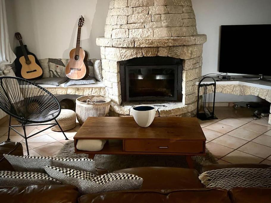 Belle Maison Provencale Au Pied Du Mont Ventoux Caromb Esterno foto